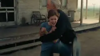 Interstellar - Murph despair seeing his father leaving - 21