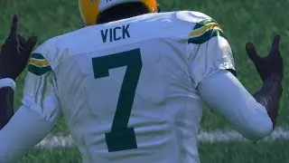 GOLDEN TICKET Mike Vick IGNITES LATE GAME COMEBACK! Madden 18 Ultimate Team Gameplay