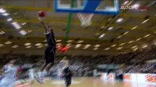 Chris Wright - przechwyt i wsad - PGE Tur&oacute;w Zgorzelec