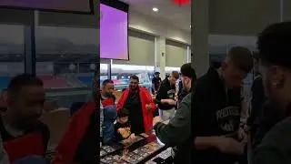 Несколько небольших сделок в конце шоу #vendorpov #pokemon #pokemonvendor #cardshow