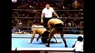 Antonio Inoki was always more than happy to beat up Hulk Hogan 😊