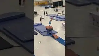 Half on half off vault on slow motion #gymnast #usagymnastics #trending #vault