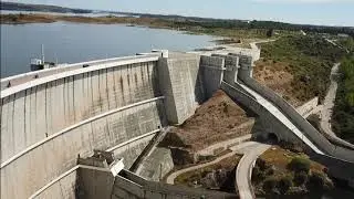 Barragem Alqueva - Passeio de motas (Drone) - Portugal