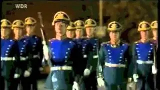 Russian Presidential Guard Drill team performs in Red Square (России президентская охрана.)