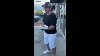 3 BITES - Vince's Pizzeria Philadelphia, Pennsylvania