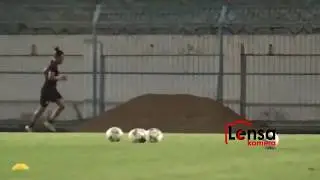 EMMANUEL OTI ESSIGBA MASIH LATIHAN TERPISAH JELANG PIALA GUBERNUR JATIM 2020