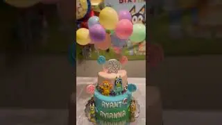 Bluey cake