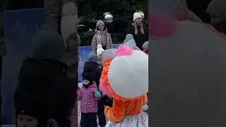 Новый год ростовые куклы из Дятлово в Сморгони зажигают