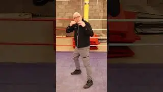 Simple way to get inside - great to close on a taller opponent