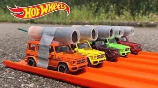 HOT WHEELS Mercedes G Class Rocket powered RACE !!