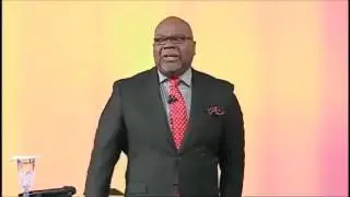 'RAISE YOUR EXPECTATIONS'   TD Jakes 2017   td jakes sermons 2017 mp4