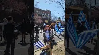 🇬🇷 Николь и Пандели готовятся к греческому параду в Нью-Йорке! 🎉 #greeksreact #greekparade