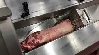 Treif Puma slicer slicing bnls pork loins