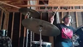 San Diego drummer seeks new bands 