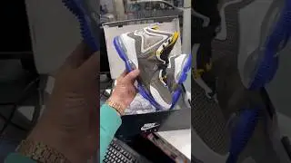 #kick #shoe #sneakerhead #song #airforce #trending #sneaker #airjordan #airjordan1 #streetwear