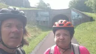 PanoramaDan and Carmen reach the Eastern Continental Divide.