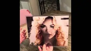 Jaime King Autograph Unboxing 🖤🤍🖤