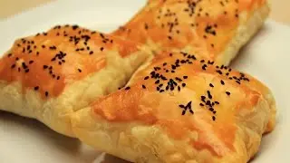 Chicken Stuffed Puff Pastry Borek - Baked Chicken Pie Recipe