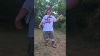 Big foot bounty hunter gets attacked by sasqusch must see