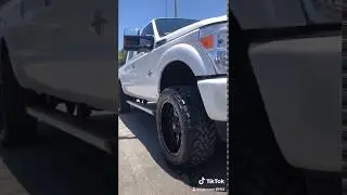 2015 Ford F250 Platinum on 22