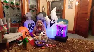 Halloween 2020: Quarantined away from kids