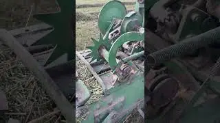 John Deere 14t square baler