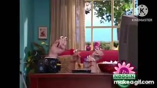 Oobi&rsquo;s, Uma&rsquo;s, and Kako&rsquo;s reactions after watching the Tasmanian devil coming out from a dead wombat