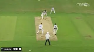 Highlights - Yorkshire vs Derbyshire (Day One)