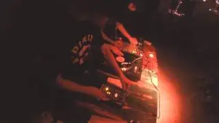 jaz rawla at setting up vol.1 party 11/09/15