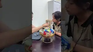 小女孩孤身買翡翠#翡翠 #翡翠珠寶 #好物推荐 #珠寶首飾