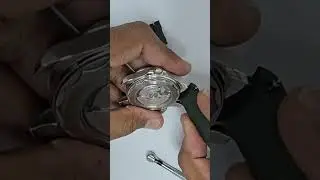 Omega Watch Bracelet Removal and Rubber Strap Installation