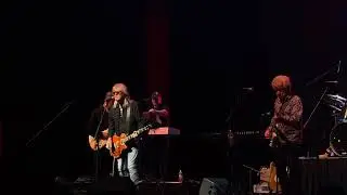 Peter Beckett of Player - Baby Come Back - September 2025 - Foxwoods Casino