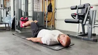 Cable Reverse Crunch - How To workout | With the WeStrive App