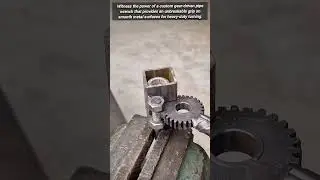 Unique Gear Based Pipe Wrench Design For Workshop Fabrication