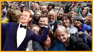 Outlander's Sam Heughan & All The Wonderful Fans l So So Generous & Enthusiastic