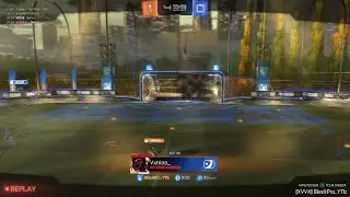 Rocket League 2v2 contre un 
