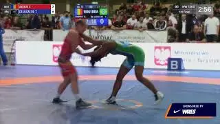 1/4 WW - 72 kg: C. AXENTE (ROU) v. T. DE LUCAS DE  (BRA)