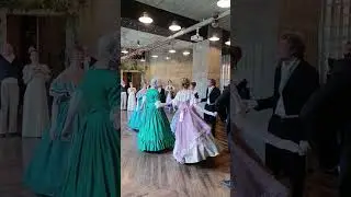 Перфоманс клуба Королевство на Балу в честь 19летия студии Гаттака. Вальсовая кадриль Ватерлоо.