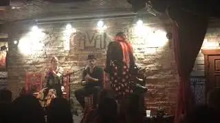 Luisana La Polaca en Cava