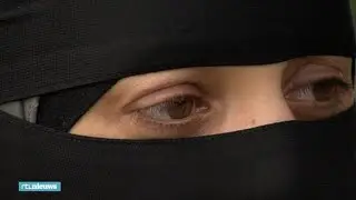 Boete houdt Karima niet tegen bij dragen nikab - RTL NIEUWS