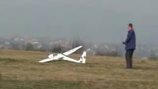 Klapptriebwerk ASW 15 start