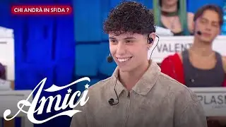 Amici 25 - Riccardo professione parrucchiere