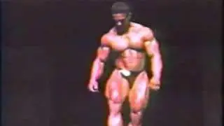 Bodybuilder posing, judging and interview - John Terilli