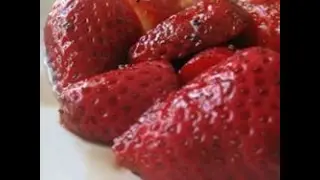 Easy Strawberries with Balsamic Vinegar Recipe