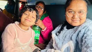 Train me isne to pareshan hi kar diya 😂 | Nikku Biswas