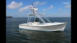 Morgan 24 Center Console with Full Tower