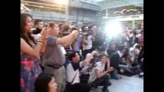 Bangkok International Fashion Week 2009 with Host Nicholas Snow