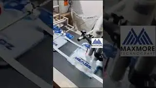 Stacker Conveyor for Large Pouches