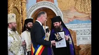 Părintele Benedict distins cu Porta Praetoria