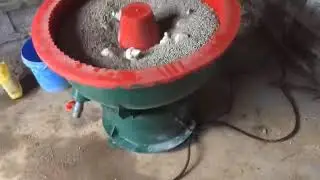 Vibratory Deburring Machine